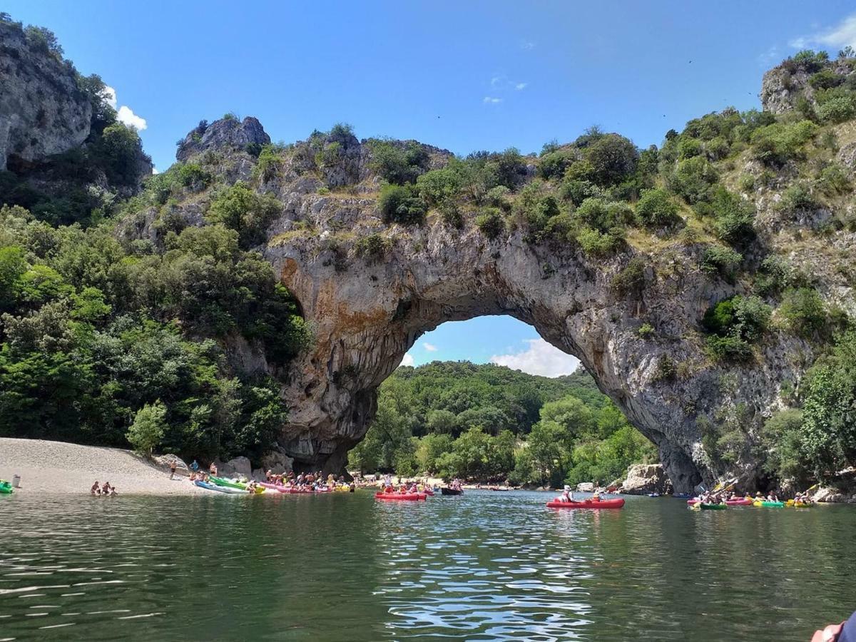 Le Manoir Du Raveyron Hotel Vallon-Pont-dʼArc Kültér fotó